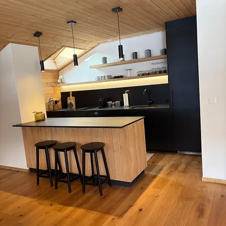 Elegant 1br Rougemont Apartment