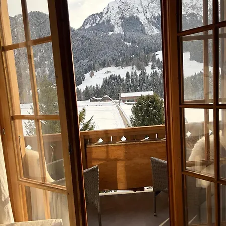 Elegant 1br Apartment Rougemont
